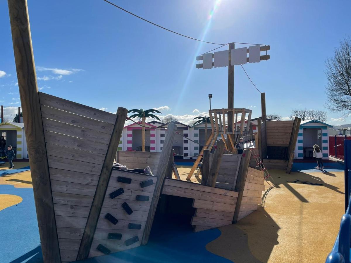 Hotel 341 Family Caravan At Marine Holiday Park, Sleeps 6 Rhyl Zewnętrze zdjęcie